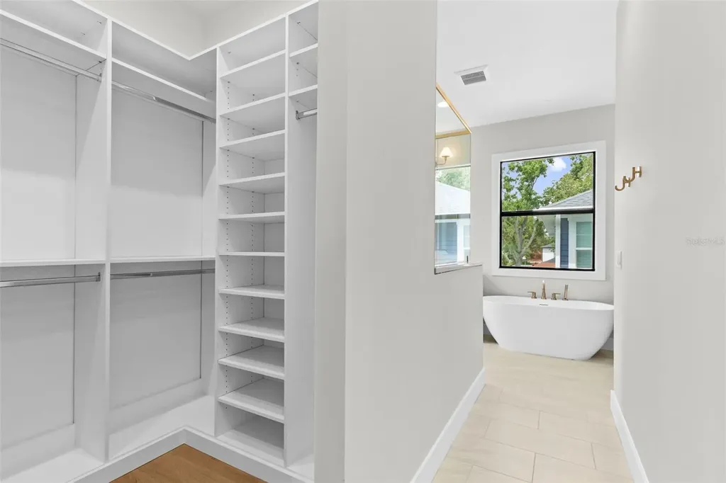 4302 W Obispo Street Tampa FL 33629