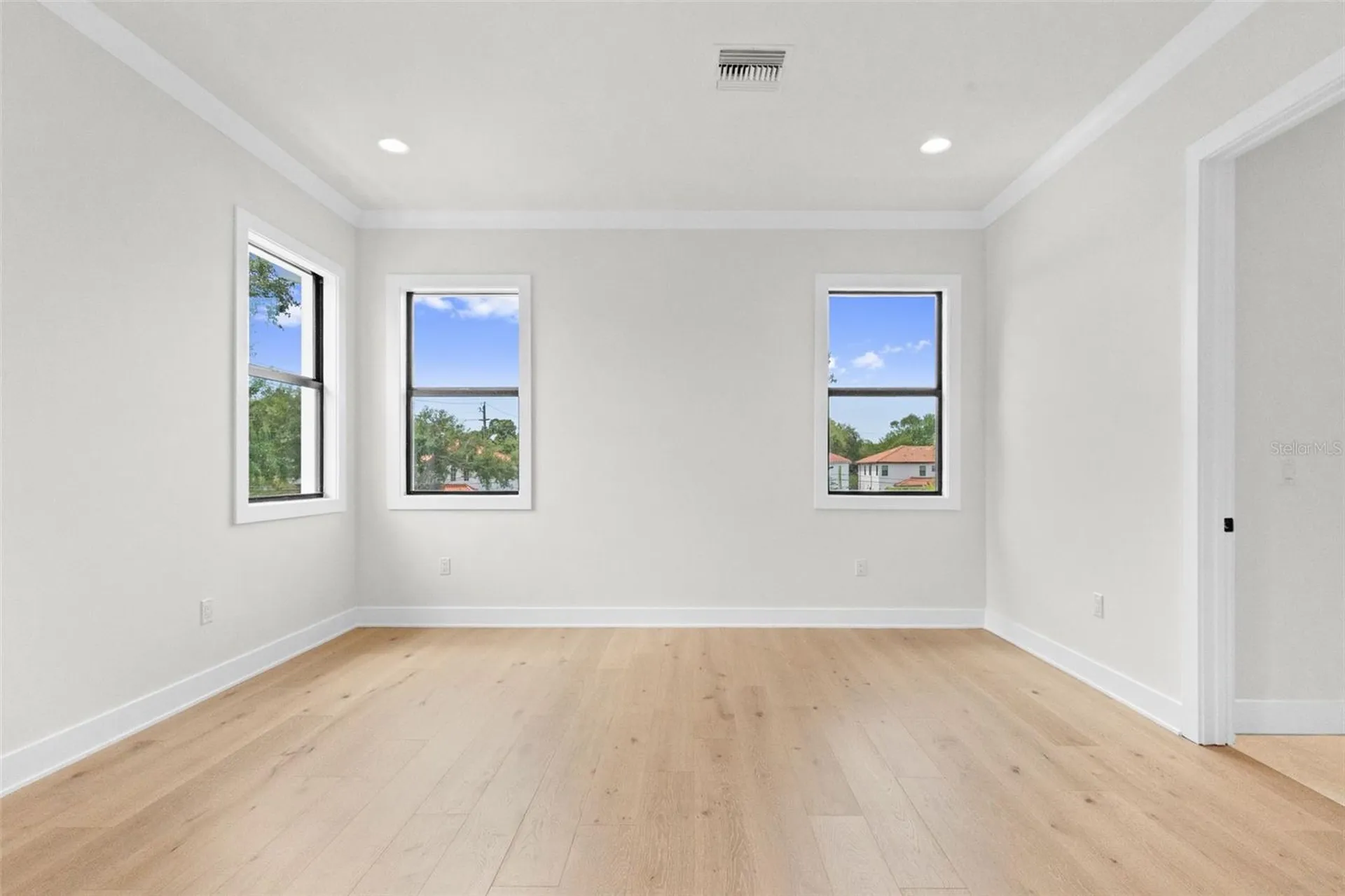 4302 W Obispo Street Tampa FL 33629