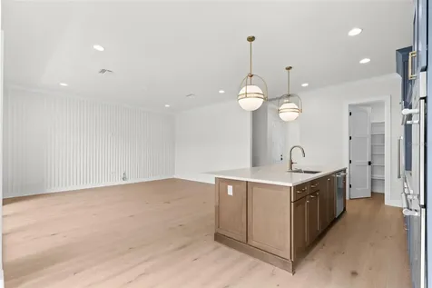 4302 W Obispo Street Tampa FL 33629