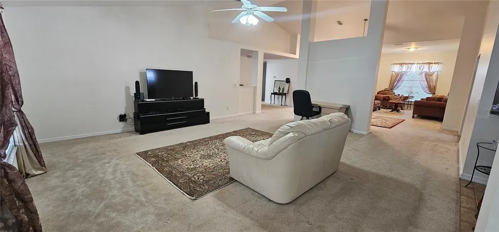23705 Milford Drive Eustis FL 32736