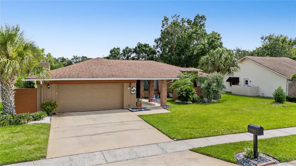 450 Cypress Creek Circle Oldsmar FL 34677