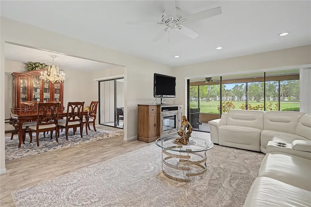 450 Cypress Creek Circle Oldsmar FL 34677