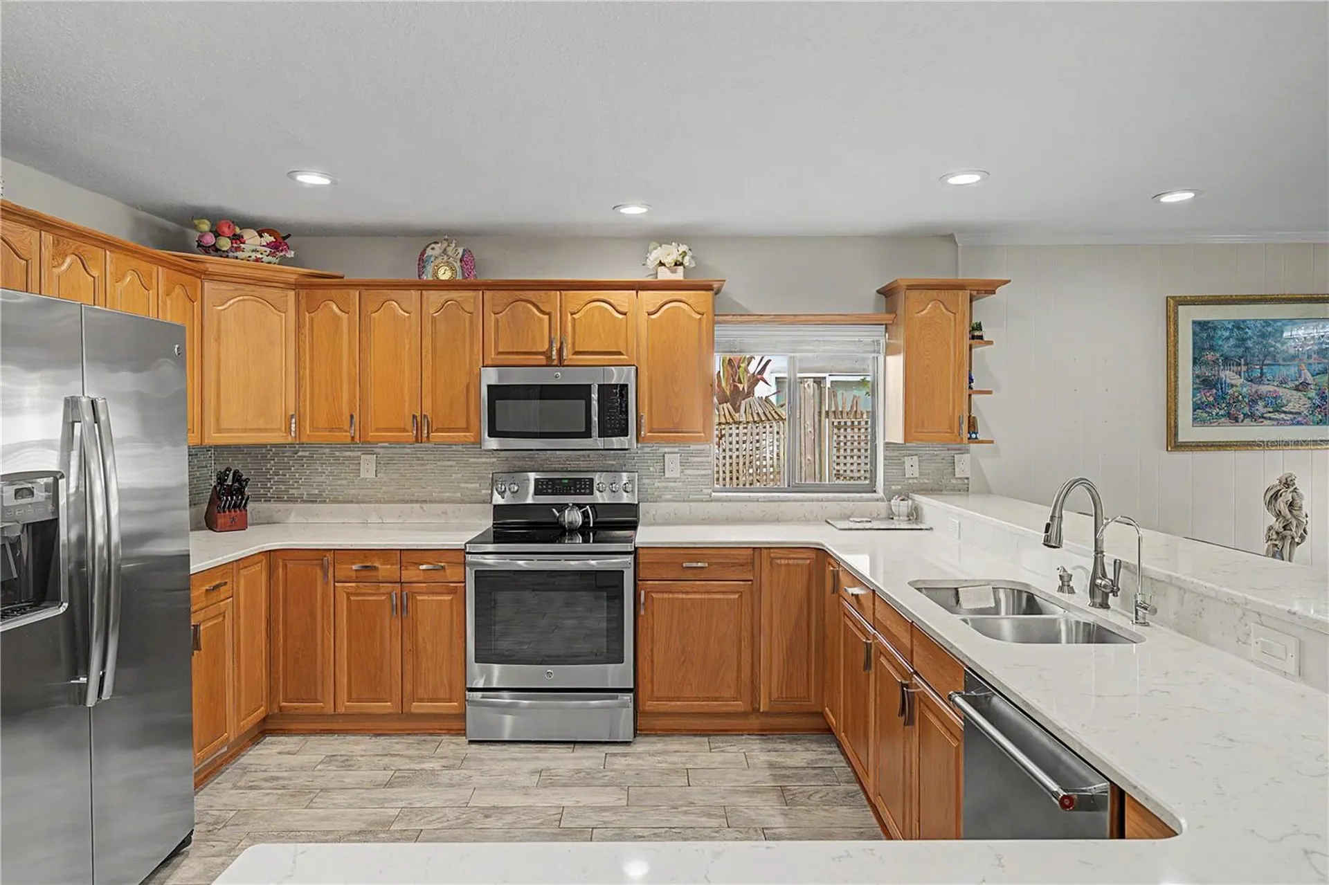 450 Cypress Creek Circle Oldsmar FL 34677
