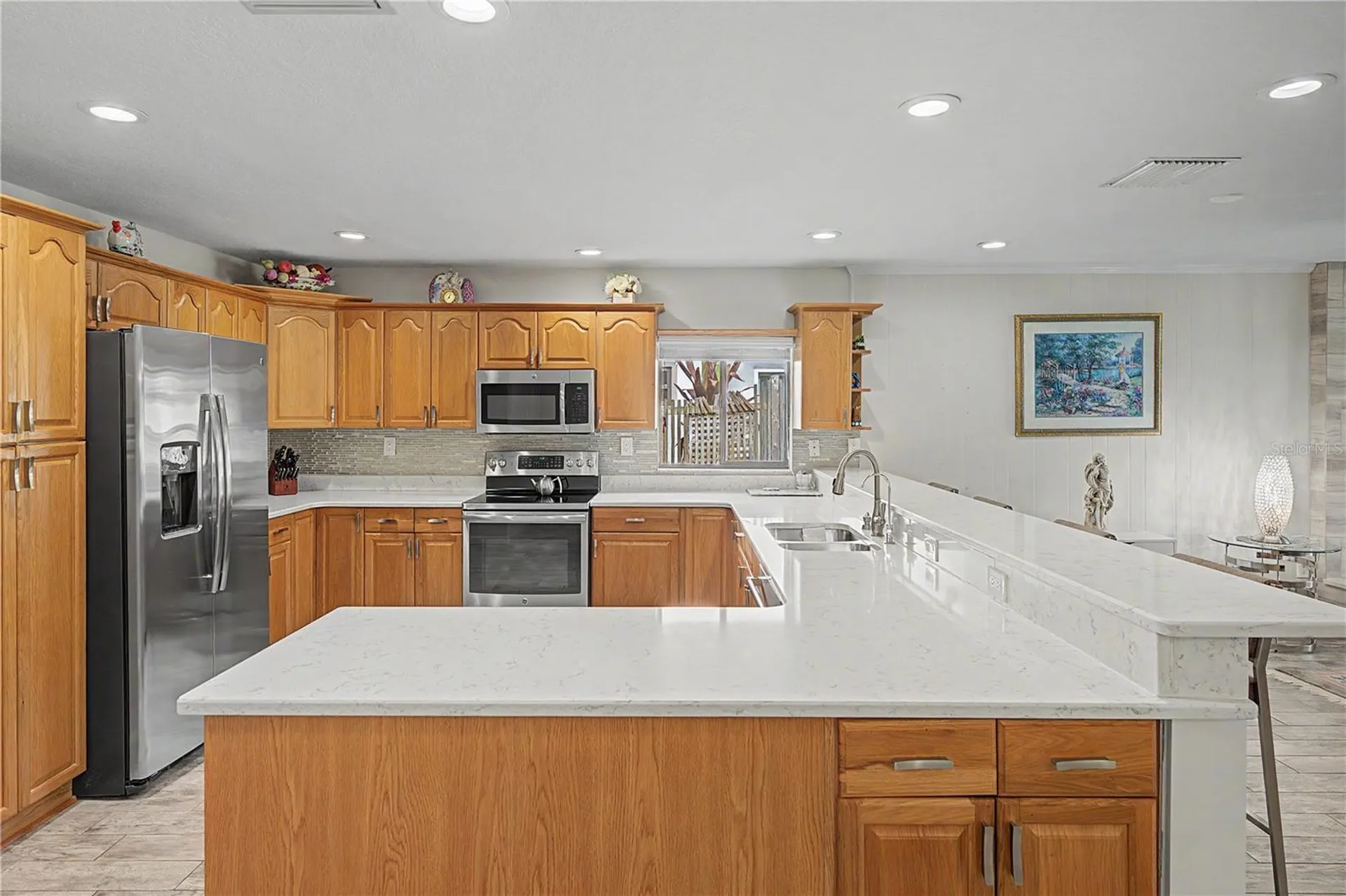 450 Cypress Creek Circle Oldsmar FL 34677