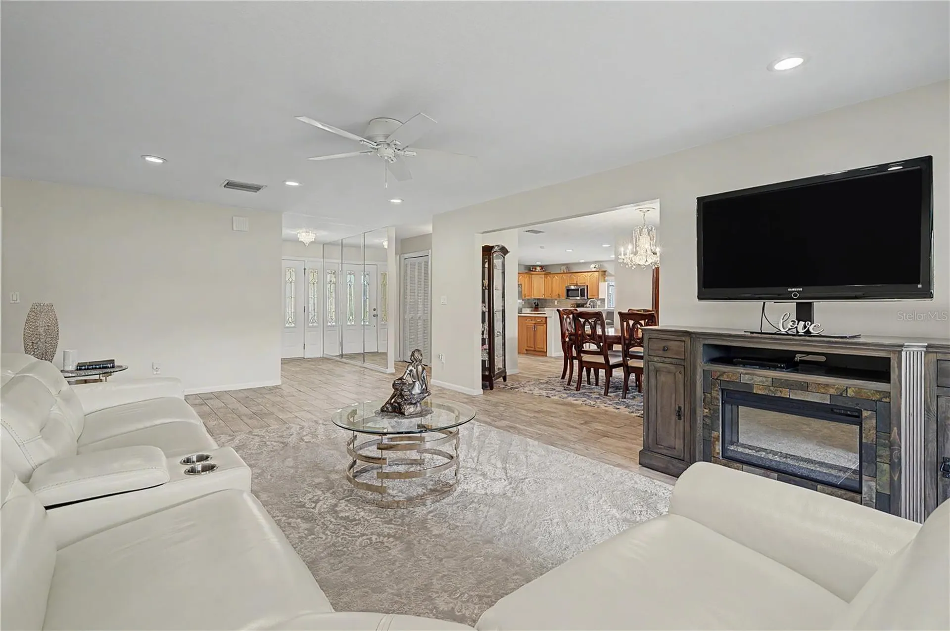 450 Cypress Creek Circle Oldsmar FL 34677