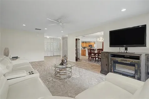 450 Cypress Creek Circle Oldsmar FL 34677
