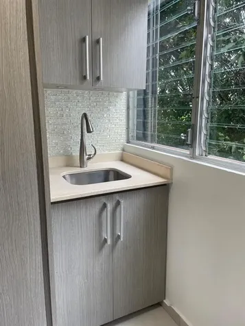 80 Kings Court San Juan PR 00911