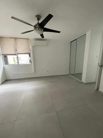 80 Kings Court San Juan PR 00911