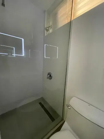 80 Kings Court San Juan PR 00911