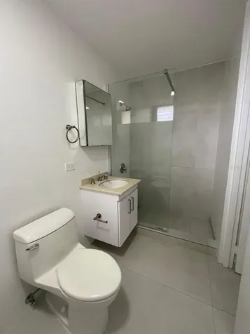 80 Kings Court San Juan PR 00911