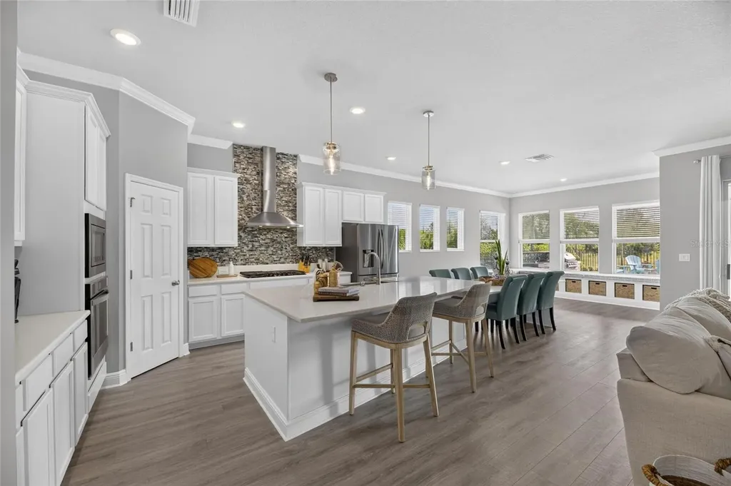7322 Paradiso Drive Apollo Beach FL 33572