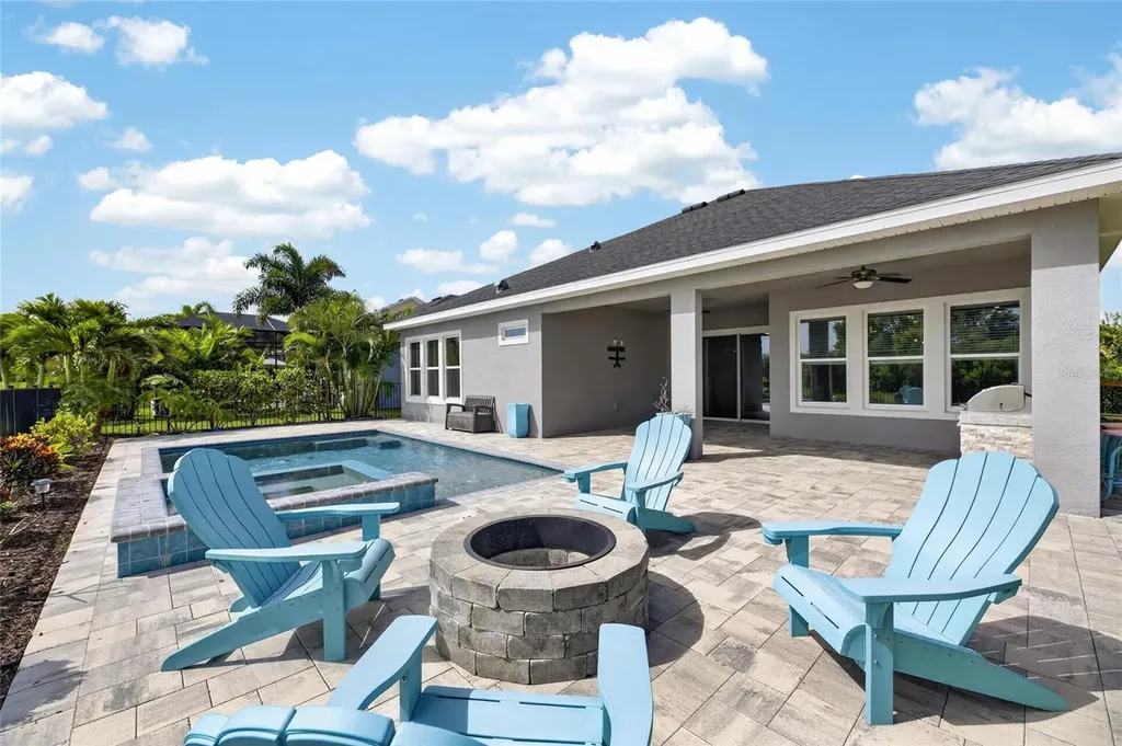 7322 Paradiso Drive Apollo Beach FL 33572