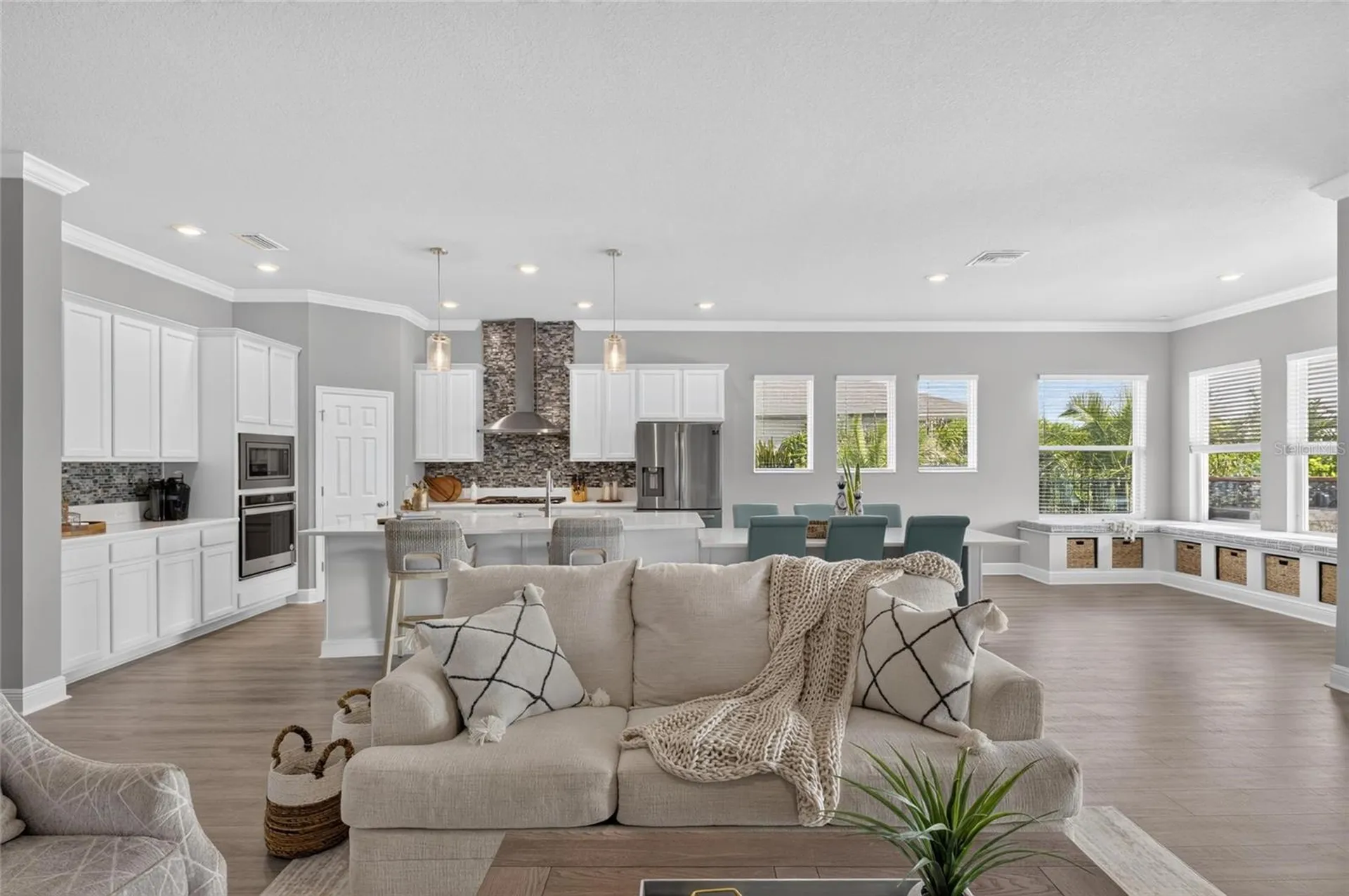 7322 Paradiso Drive Apollo Beach FL 33572