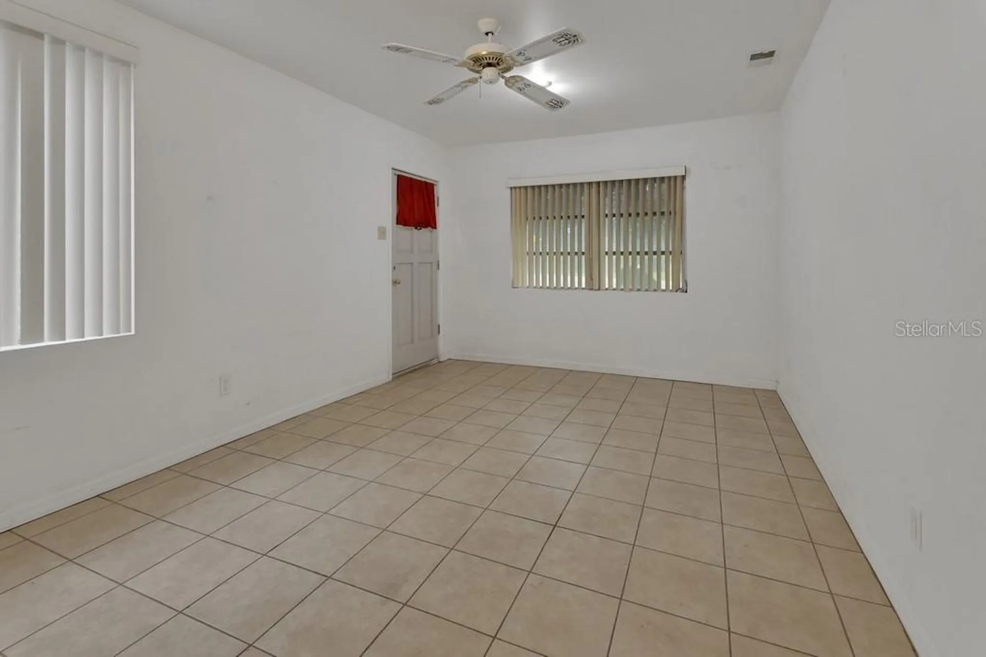 411 N Blue Lake Terrace Deland FL 32724