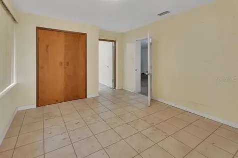 411 N Blue Lake Terrace Deland FL 32724
