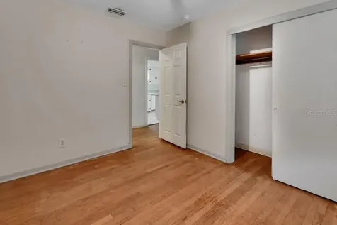 411 N Blue Lake Terrace Deland FL 32724