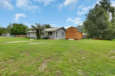 411 N Blue Lake Terrace Deland FL 32724