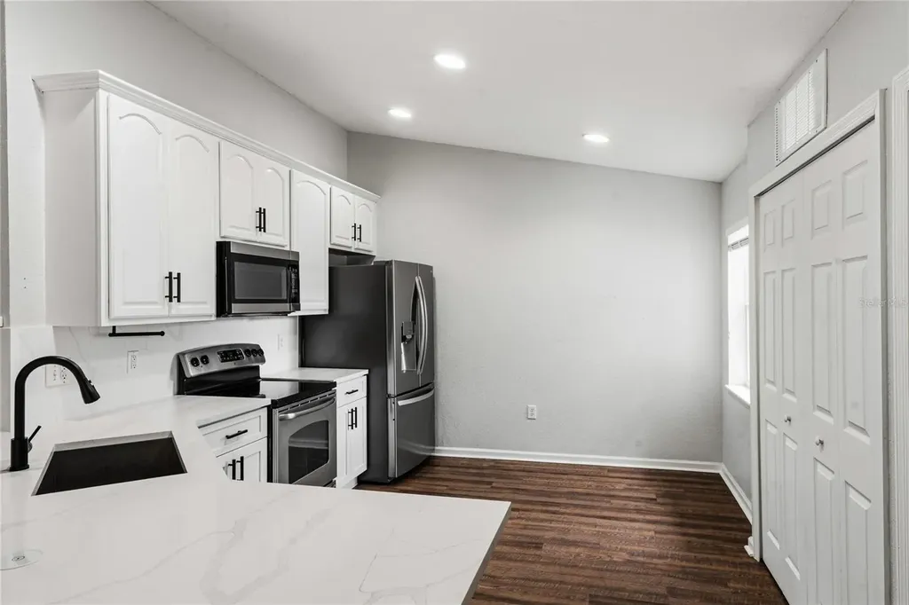 417 Hilgard Cove Sanford FL 32771