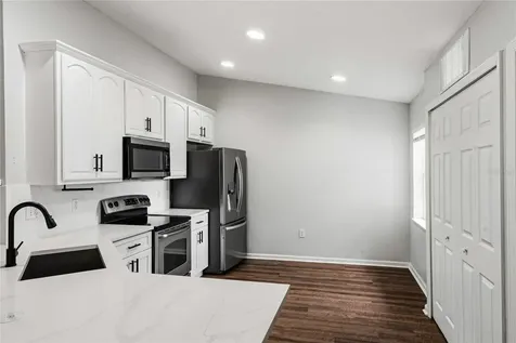 417 Hilgard Cove Sanford FL 32771