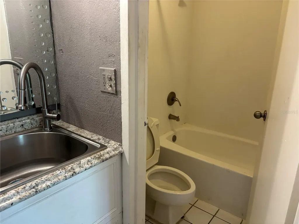 7900 S Orange Blossom Trail Orlando FL 32809