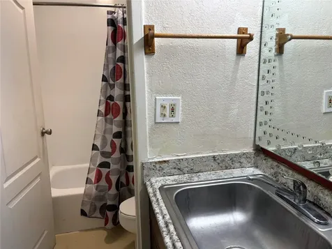 7900 S Orange Blossom Trail Orlando FL 32809