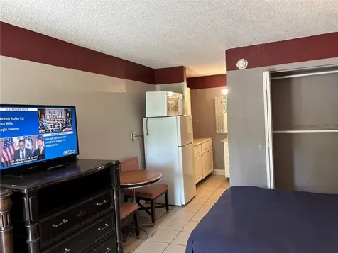 7900 S Orange Blossom Trail Orlando FL 32809