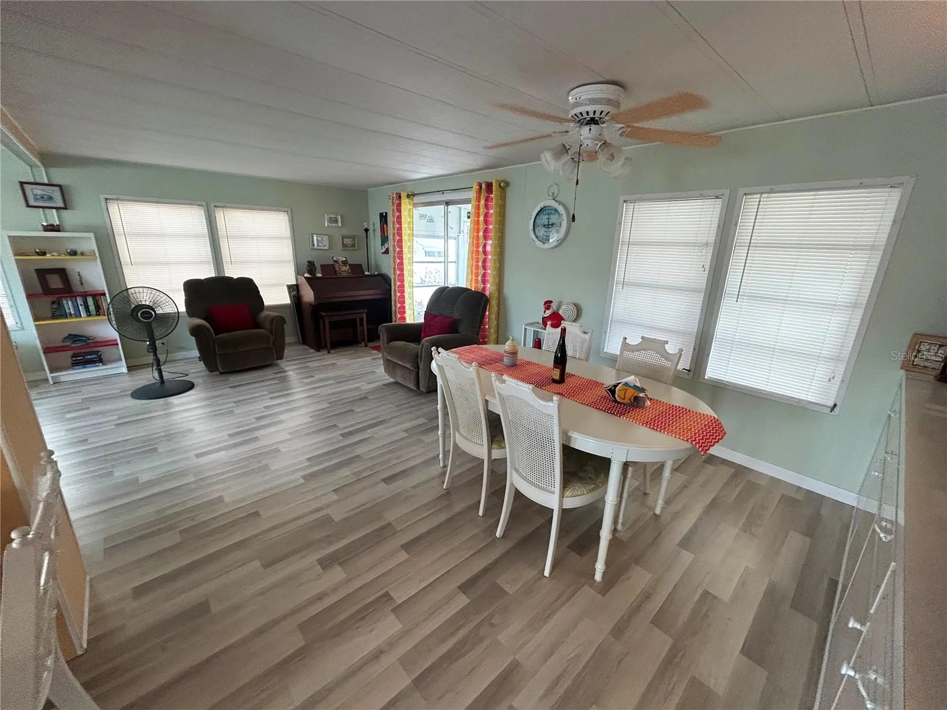7490 46th Avenue N St Petersburg FL 33709