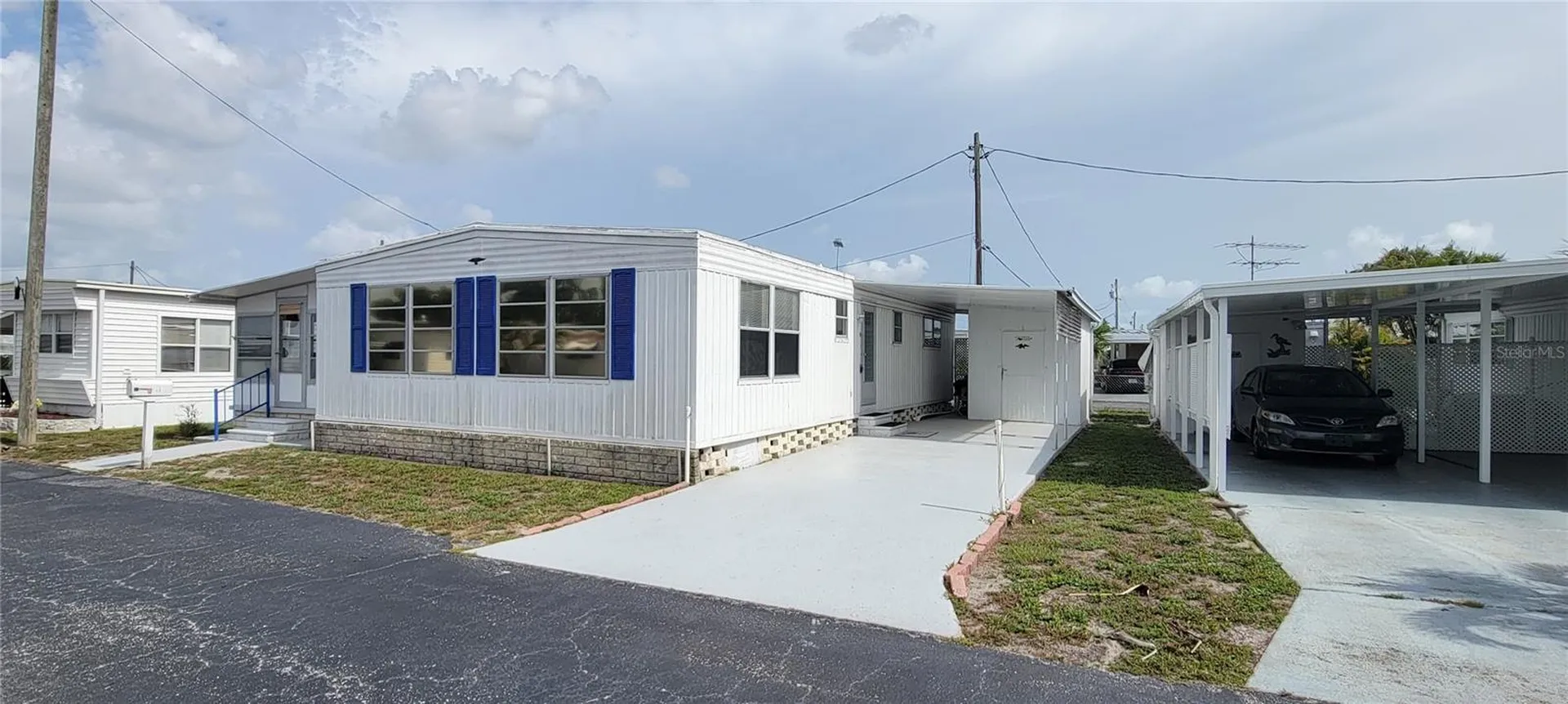 7490 46th Avenue N St Petersburg FL 33709