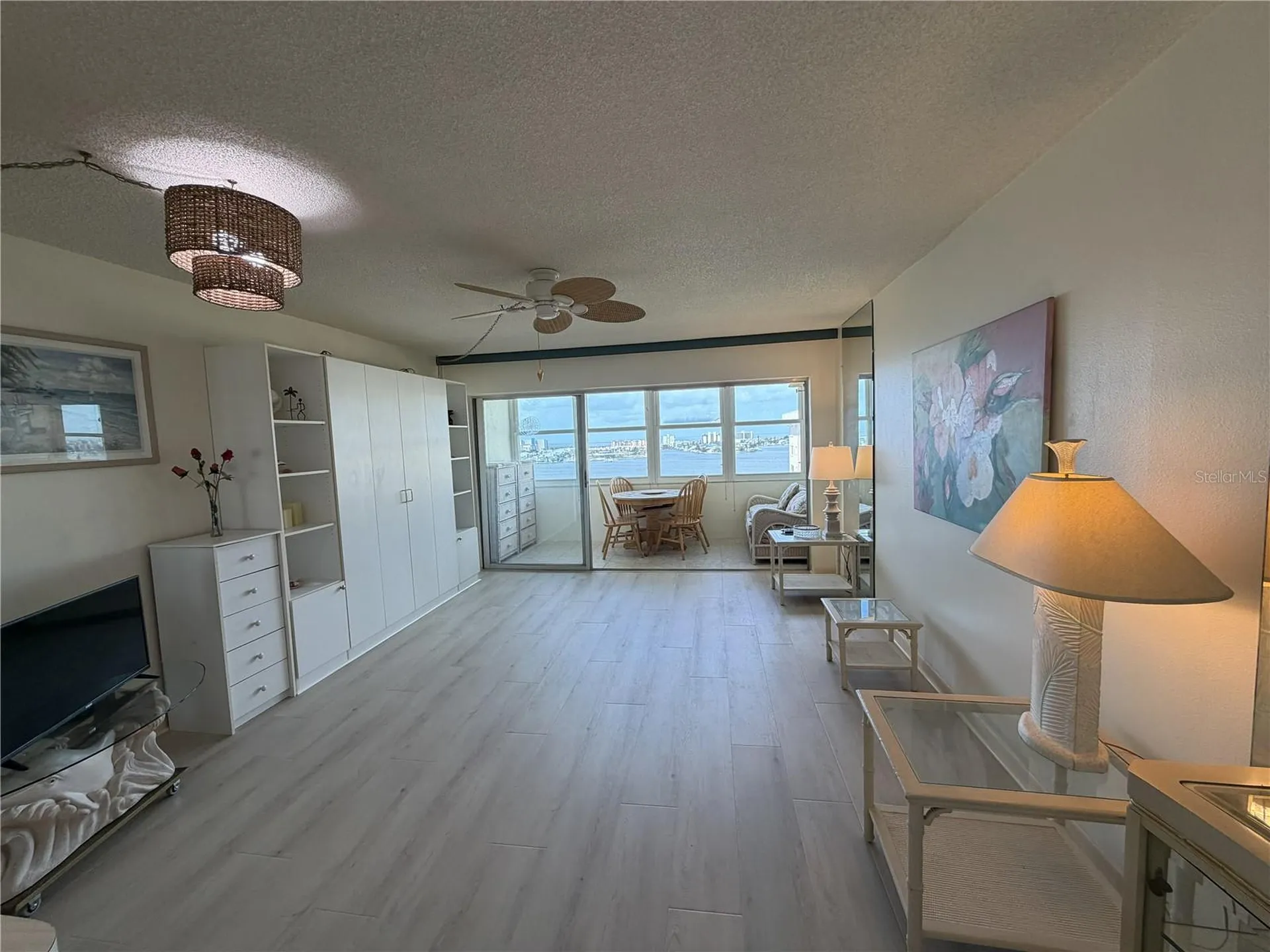 4550 Cove Circle St Petersburg FL 33708