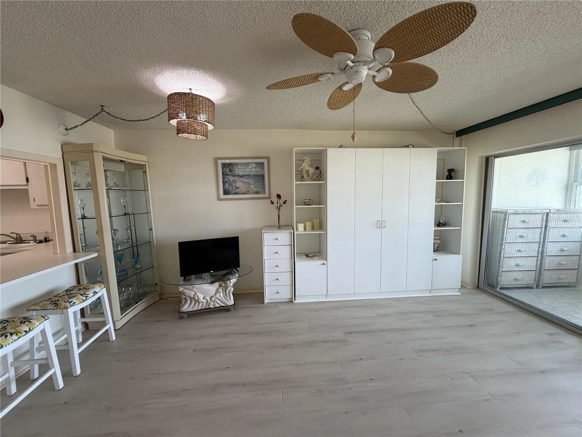 4550 Cove Circle St Petersburg FL 33708