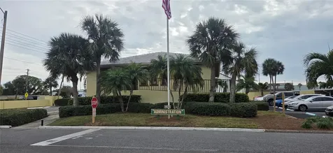 4550 Cove Circle St Petersburg FL 33708
