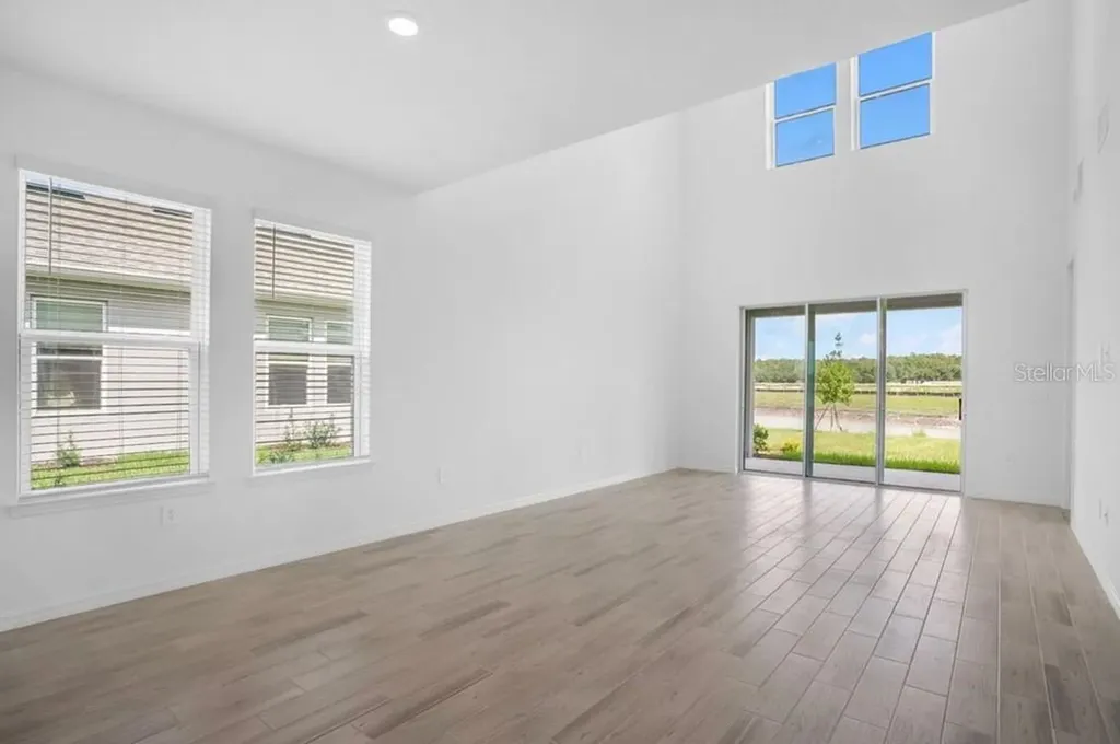 735 Steel Drive Apollo Beach FL 33572