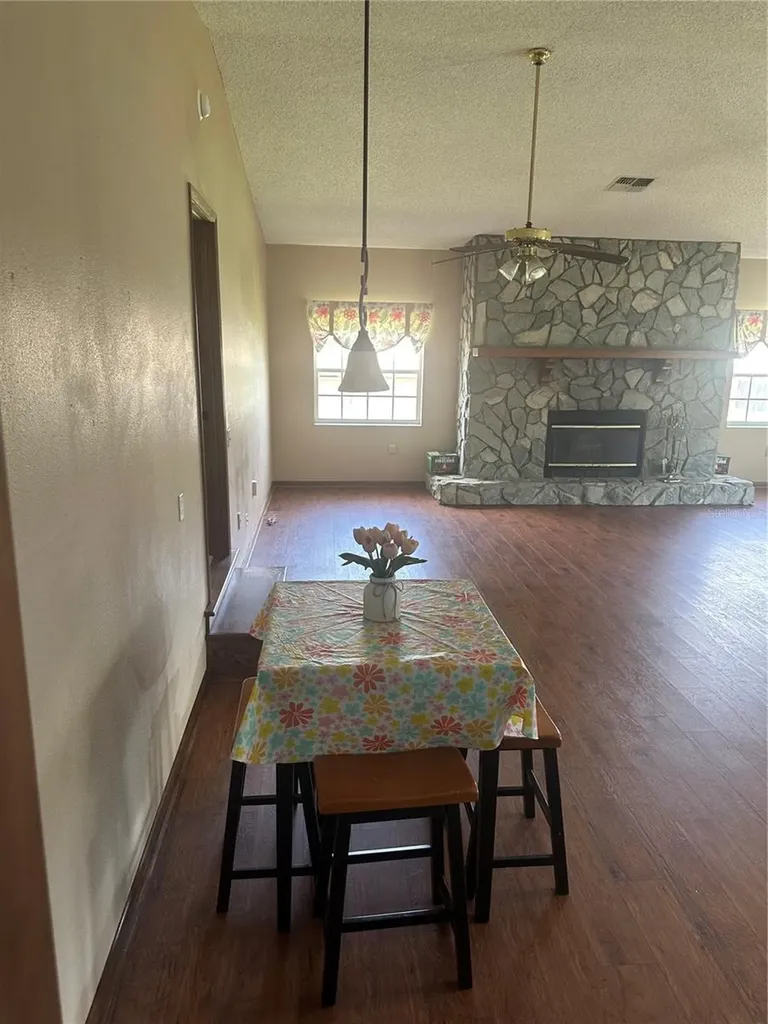 12055 Murray Avenue Largo FL 33778