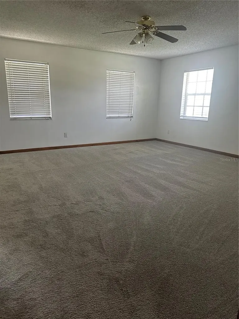 12055 Murray Avenue Largo FL 33778
