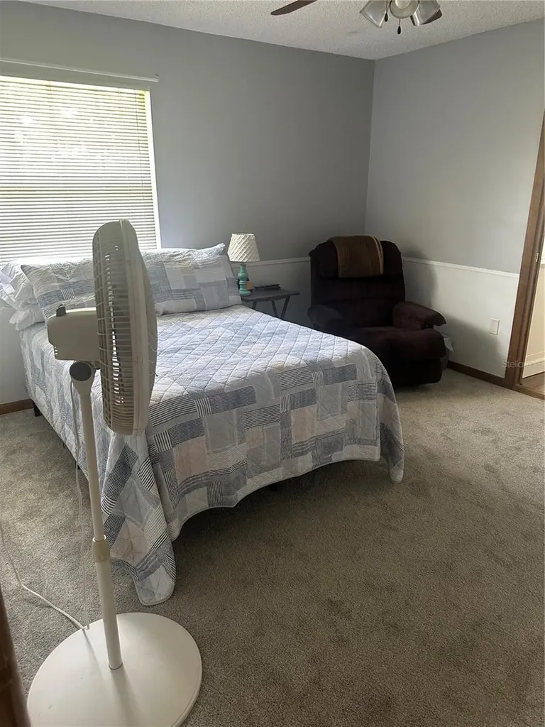 12055 Murray Avenue Largo FL 33778