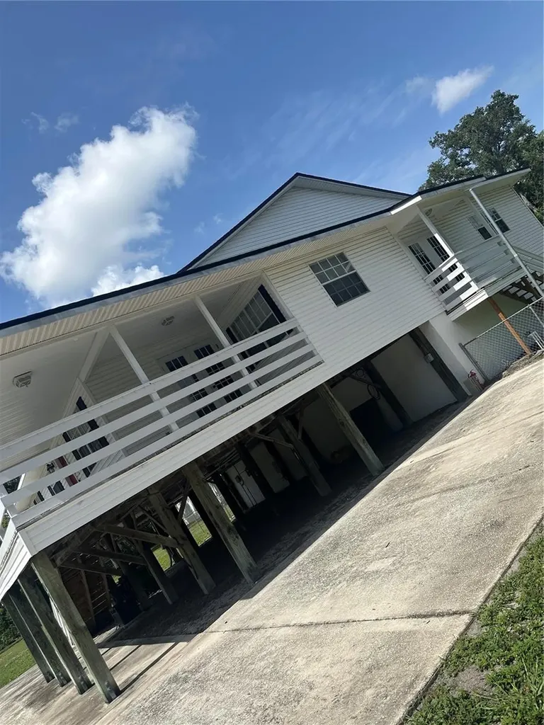 12055 Murray Avenue Largo FL 33778
