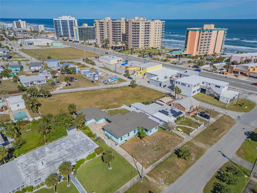 135 Park Avenue Daytona Beach FL 32118