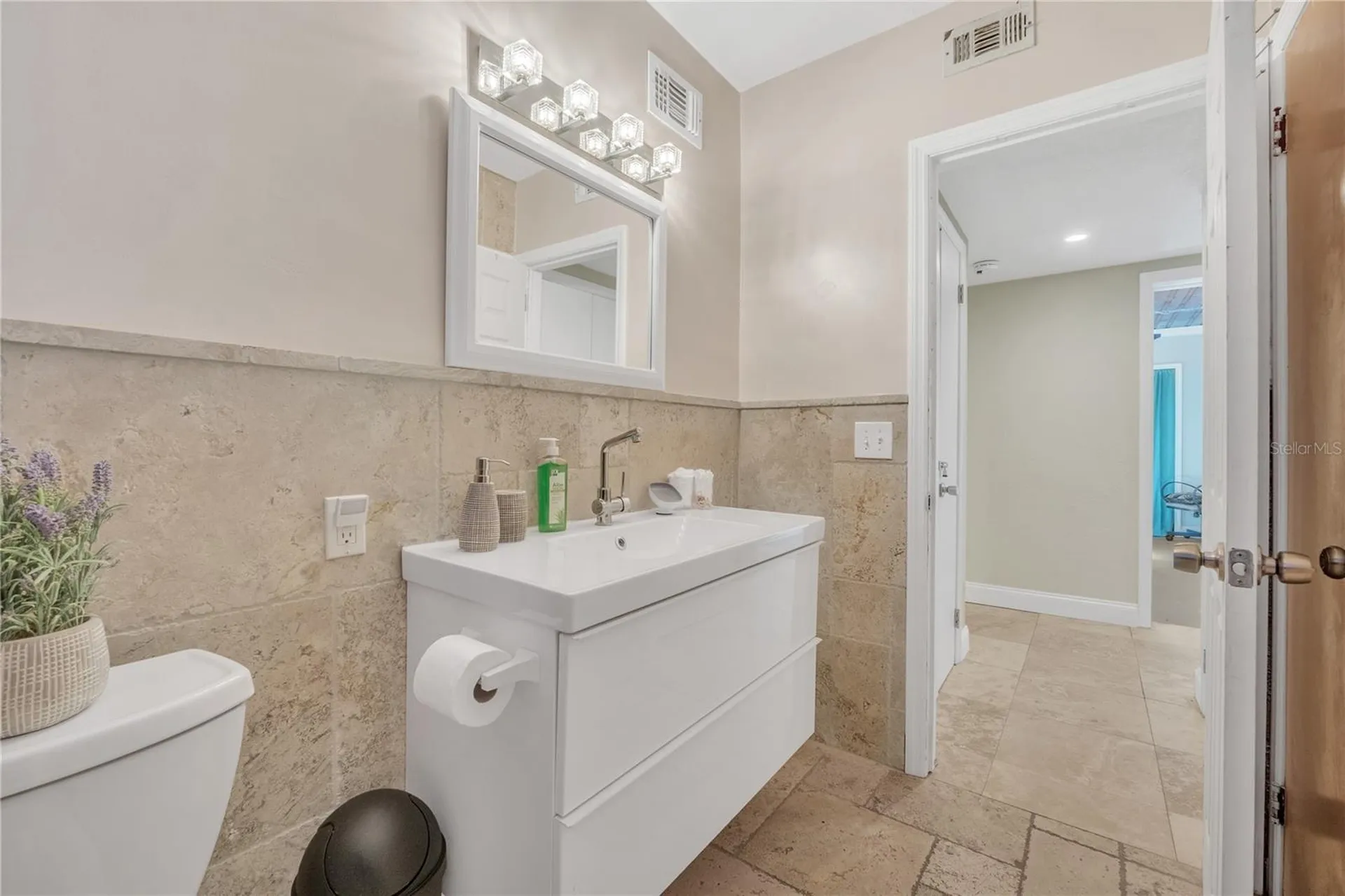 135 Park Avenue Daytona Beach FL 32118