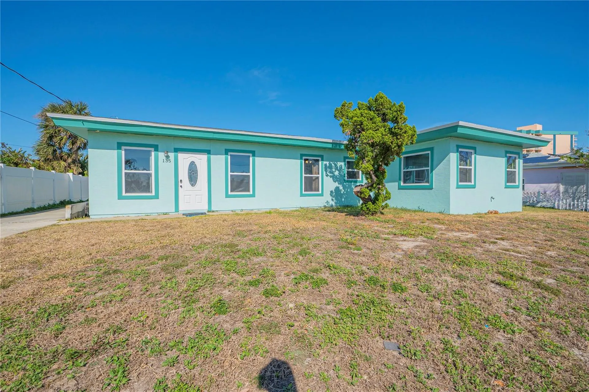 135 Park Avenue Daytona Beach FL 32118