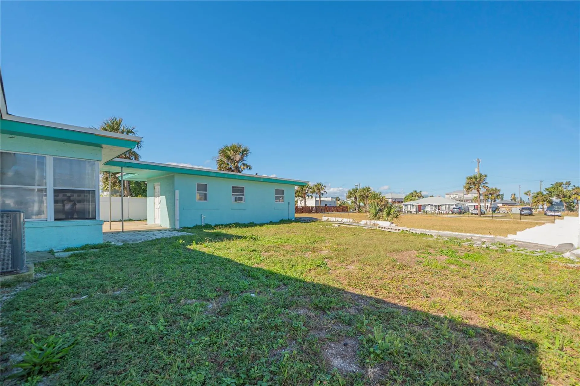 135 Park Avenue Daytona Beach FL 32118