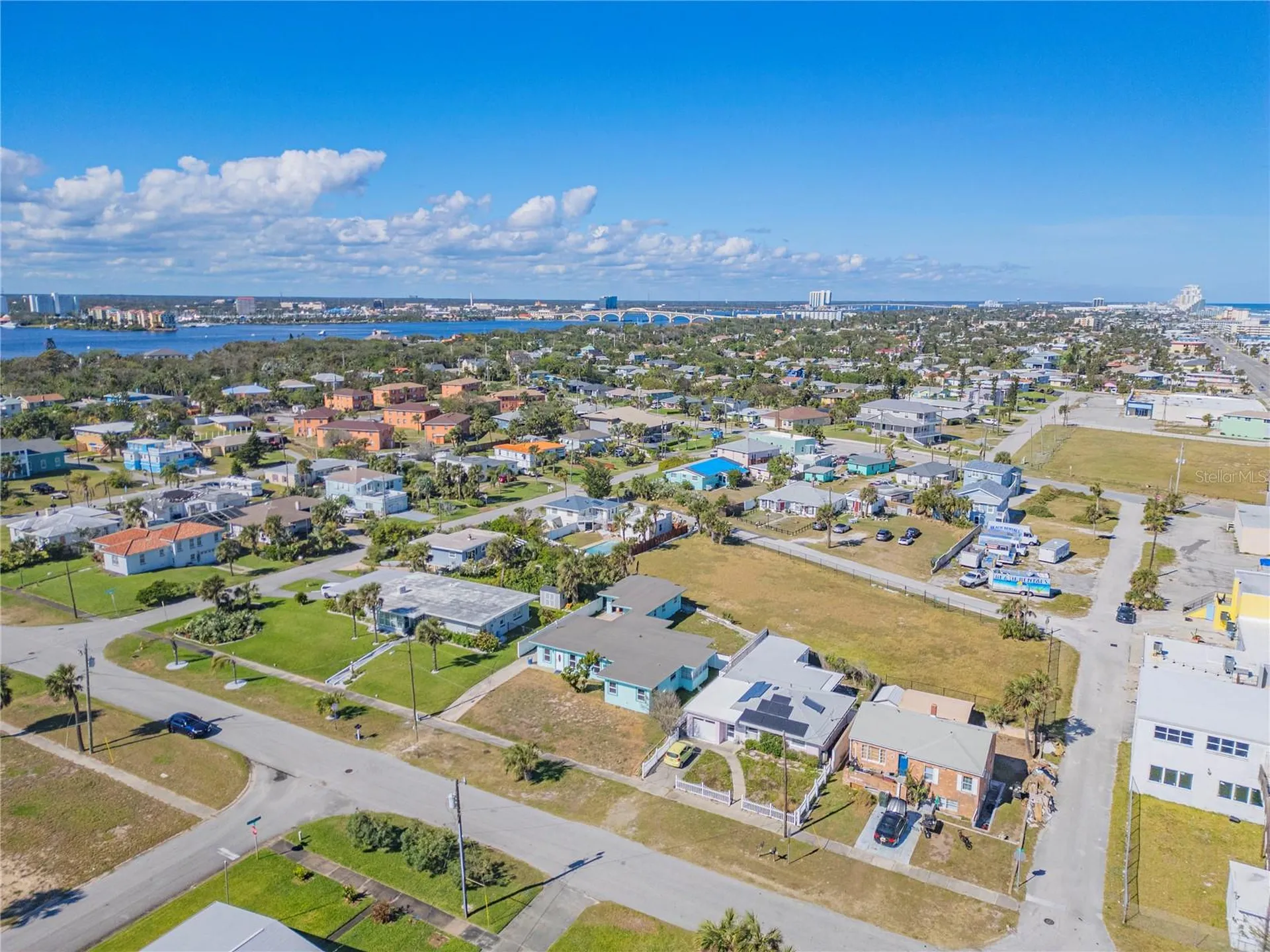 135 Park Avenue Daytona Beach FL 32118