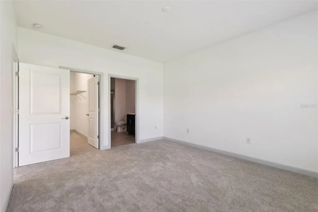 1177 Trappers Trail Loop Davenport FL 33896