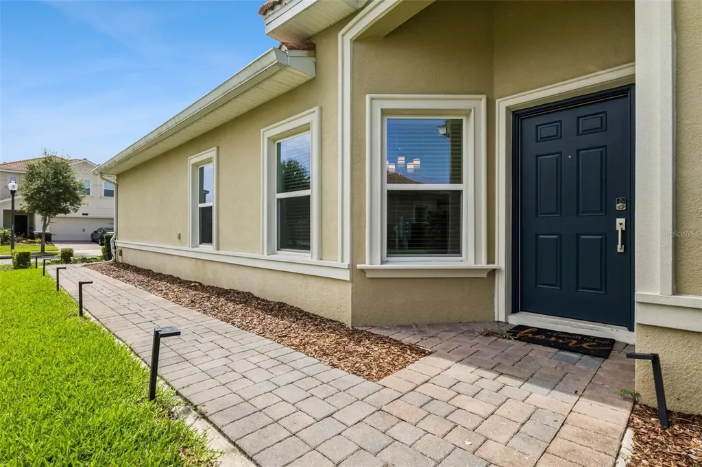 1177 Trappers Trail Loop Davenport FL 33896