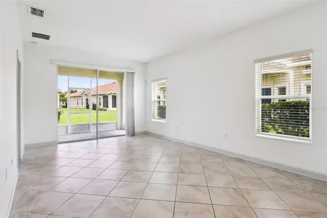 1177 Trappers Trail Loop Davenport FL 33896