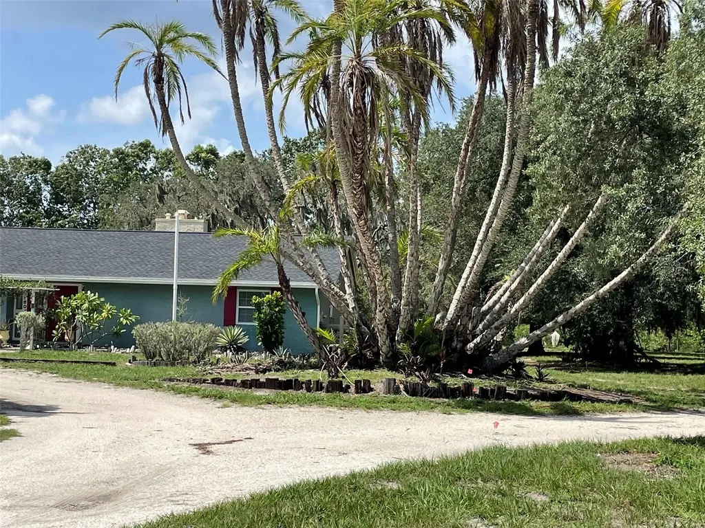 1601 Stephens Road Ruskin FL 33570