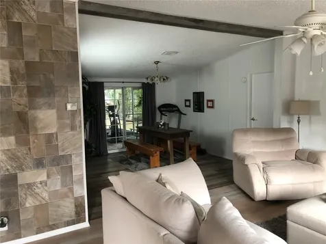 265 W Mcclendon Street Lady Lake FL 32159