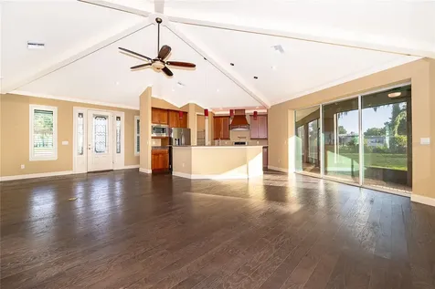 12131 Eagles Point Court Grand Island FL 32735