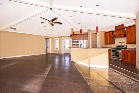 12131 Eagles Point Court Grand Island FL 32735