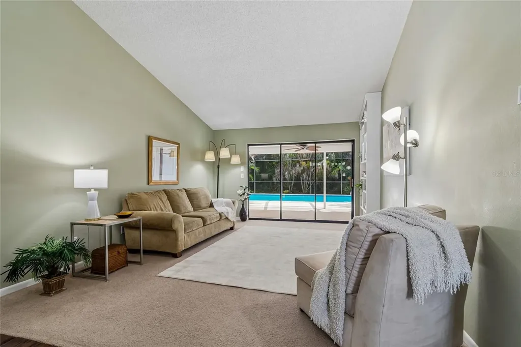 785 Centerwood Drive Tarpon Springs FL 34688