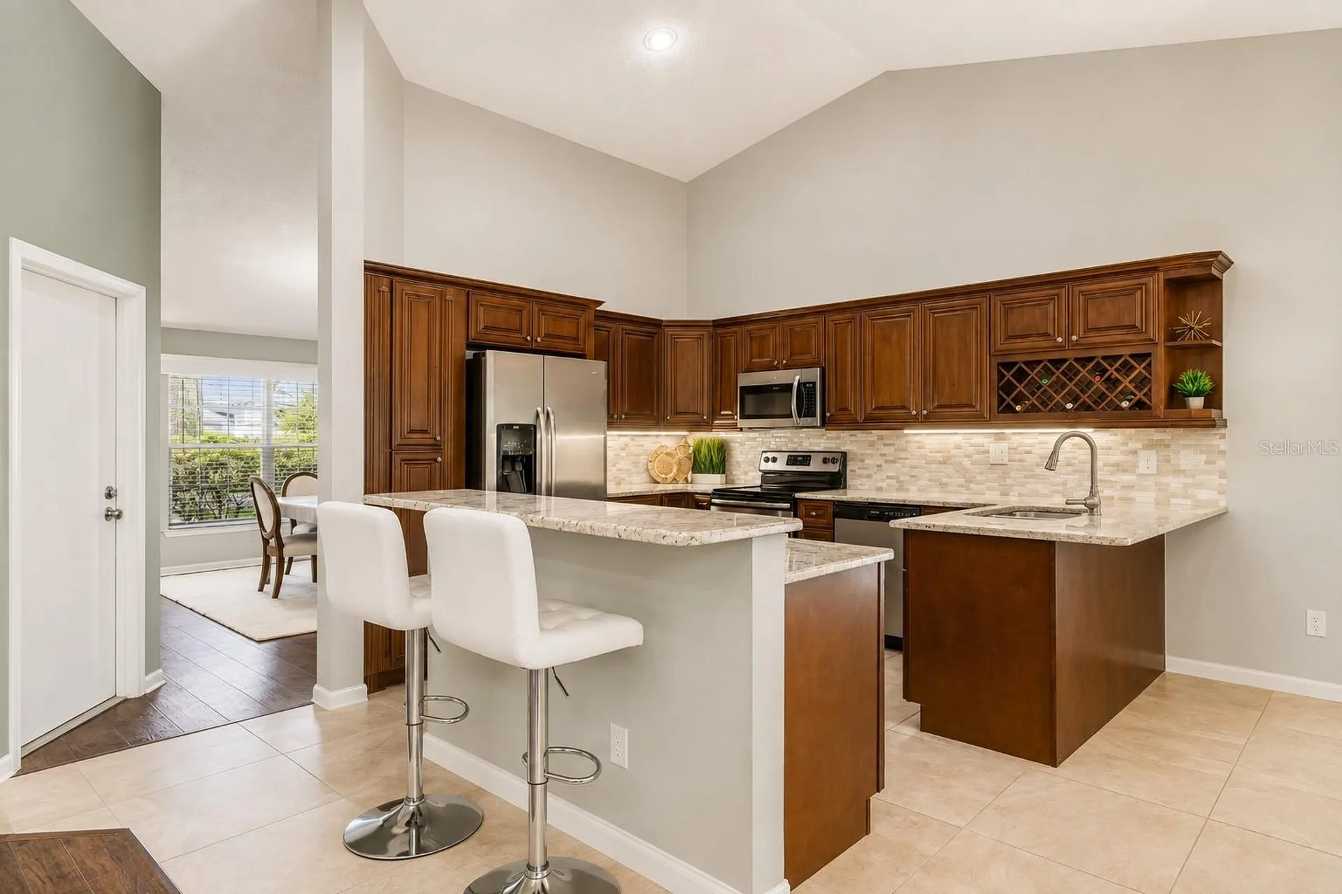 785 Centerwood Drive Tarpon Springs FL 34688